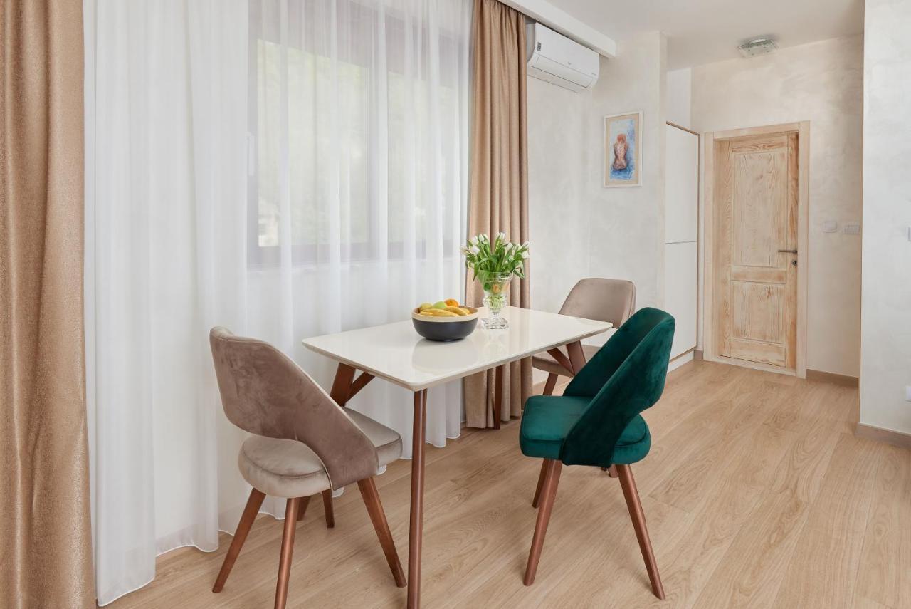 Apartment Noa With Sea View Kotor Bagian luar foto
